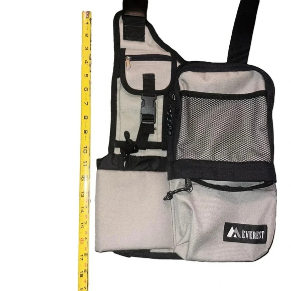 Vintage 90s Everest Utility Crossbody Bag Tan - Picture 4 of 4